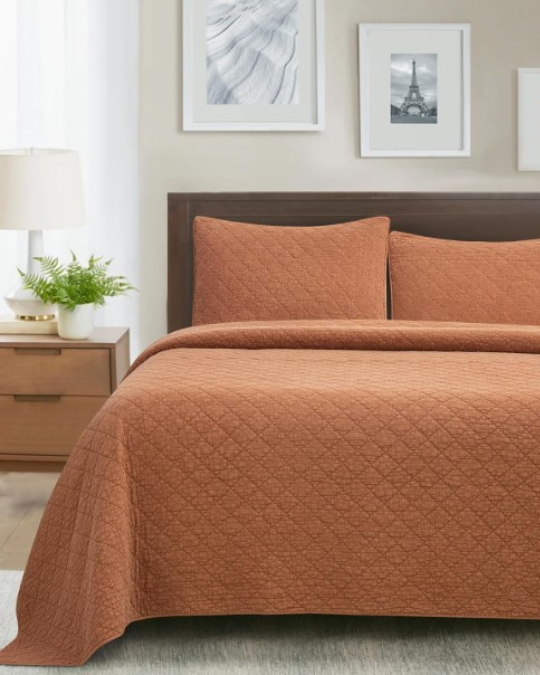 stonewashed cotton gauze king quilt set, lightweight cotton quilt with pillow shams, breathable cotton quilt for all seasons, soft cotton gauze bedding set, diamond stitch stonewashed cotton quilt