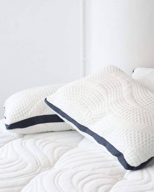 Brentwood Oceano cooling gel memory foam pillow, queen size eco-friendly pillow with Tencel cover, adjustable height gel pillow, CertiPUR-US memory foam pillow, breathable cooling pillow for better sleep