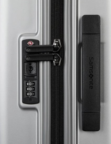 Samsonite Blackstone 2-Piece Hardside Expandable Spinner Luggage Set – Durable, Lightweight & Travel-Ready