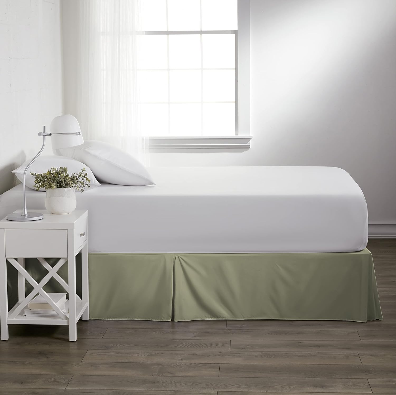 Becky Cameron Solid Pleated Bed Skirt – Microfiber