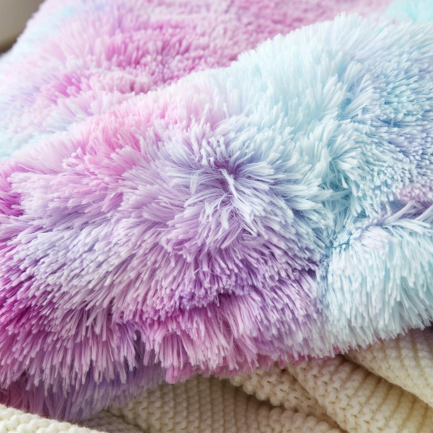 Unicorn Dreamz Oversized Plush Comforter – Starburst Rainbow